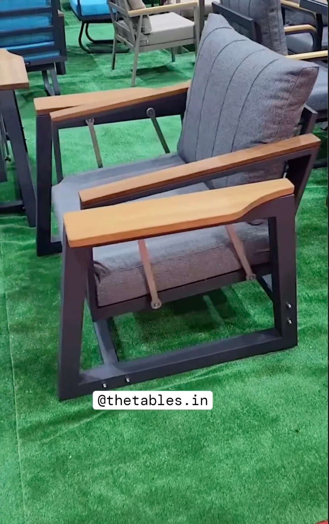 Swinging Sofa / Chair